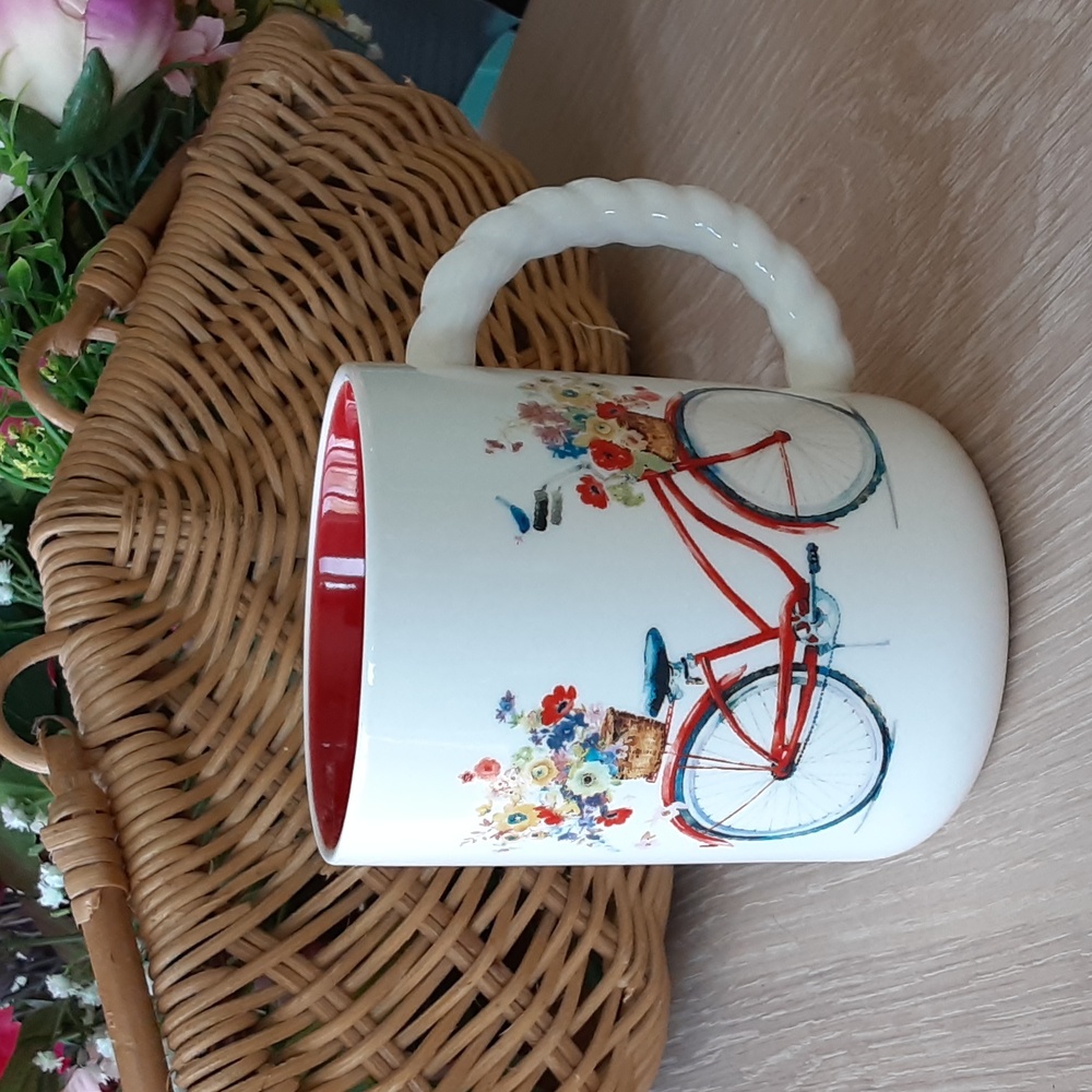 Hallmark Red Bike Bicycle Twisted Handle Red Inside Mug 14 oz